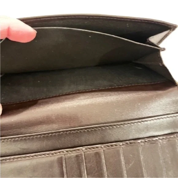 GUCCI- Guccissima Signature Continental Wallet Chocolate-Excellent Condition - Picture 5 of 16